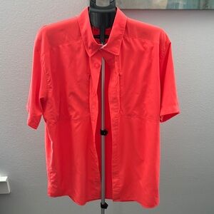 Under Armour Men's Short Sleeve Shirt - Bright Red